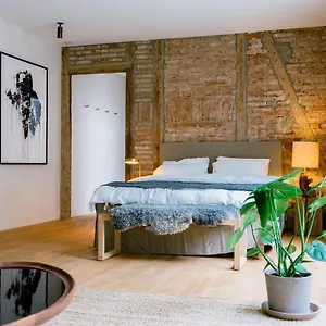 Feldberg Atelier - Courtyard Maisonette Basel