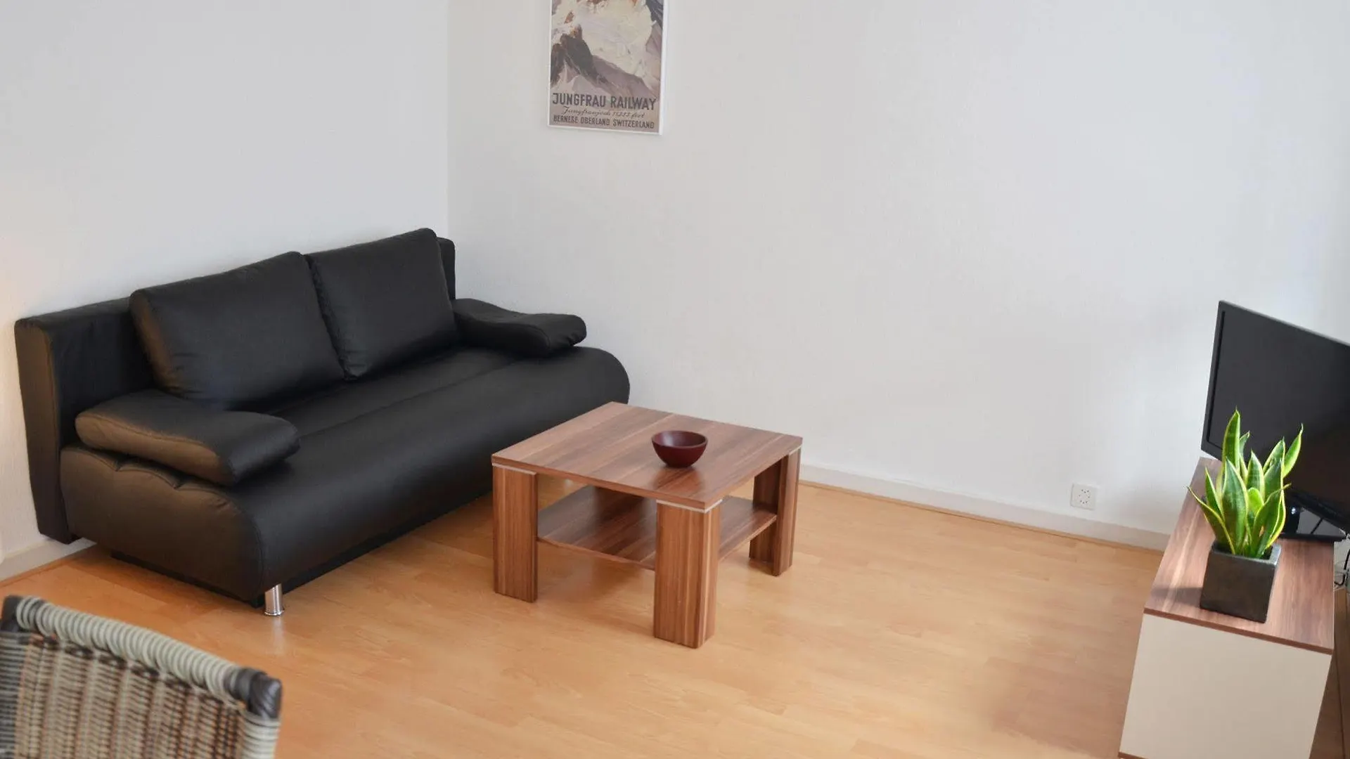 Apartment Rent A Home Eptingerstrasse - Self Check-In Basel